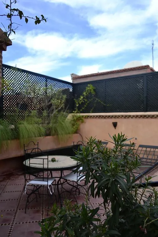 Riad Charik Marrakesh 3*,
